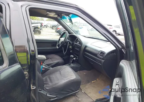 2001 Nissan Pathfinder Le/Se/Xe from USA, damaged, VIN JN8DR09X41W577124